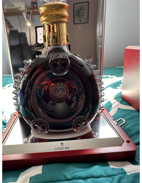 Remy Martin Cognac Louis XIII 011