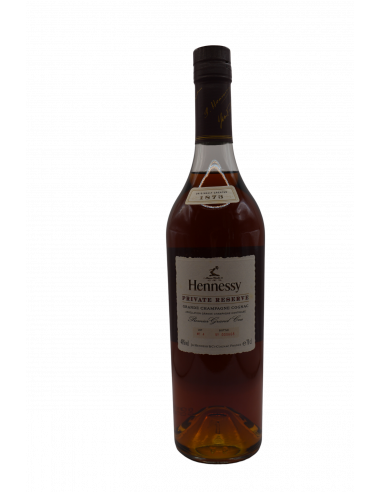 Hennessy Cognac Private Reserve Lot 4 01