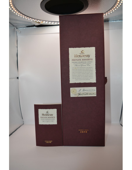 Hennessy Cognac Private Reserve Lot 4 012