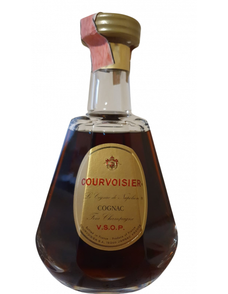 Courvoisier Cognac VSOP Baccarat Crystal 07