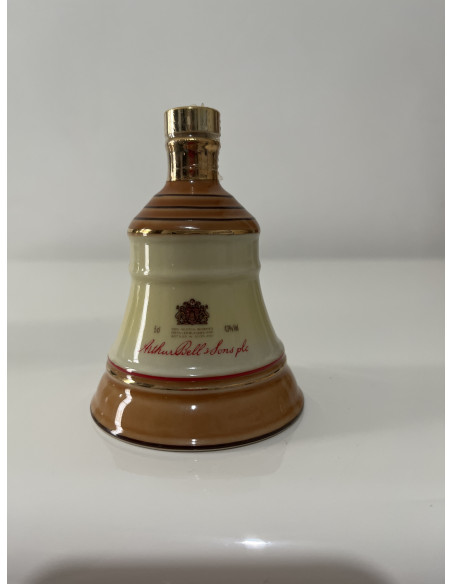 Bell's Extra Special Whisky (Miniature 5cl ceramic decanter) 08