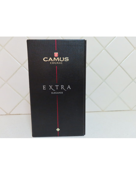 Camus Cognac Extra Elegance 015