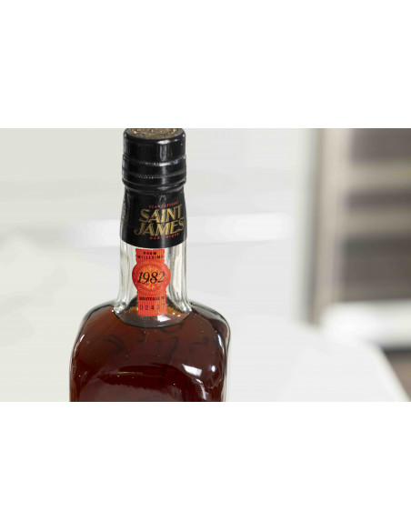 Saint James Vintage 1982 Rhum Vieux Agricole 08