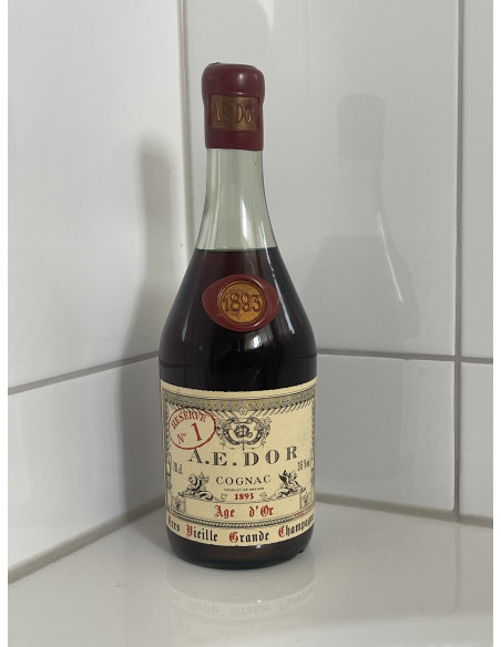 A.E. DOR Age D'Or Reserve N°1 Très Vieille Grande Champagne Cognac 012