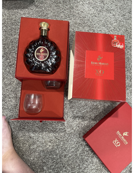 Remy Martin Cognac XO Excellence in set with 2 glasses 013