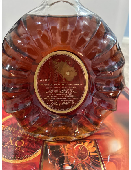 Remy Martin Cognac XO Special set with 2 glasses 09