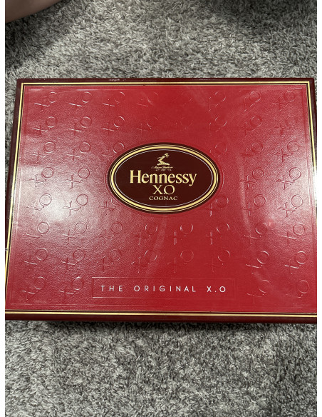 Hennessy Cognac X.O set 2 glasses 014