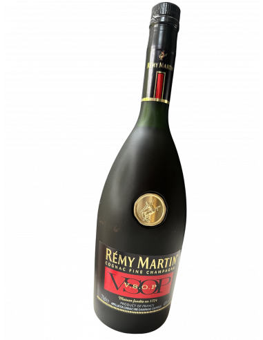 Remy Martin Cognac VSOP Giftpack with 2 Glasses 01