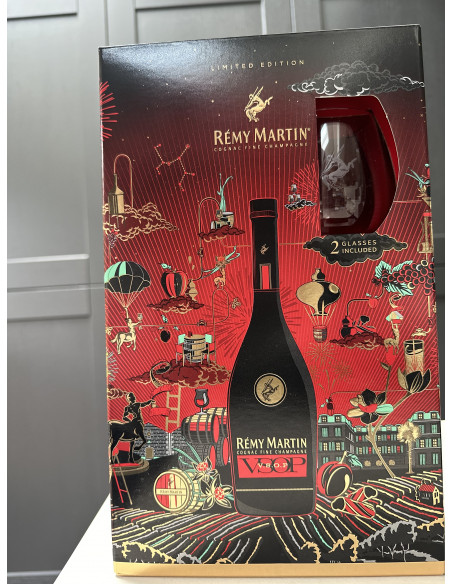 Remy Martin Cognac VSOP Giftpack with 2 Glasses 013