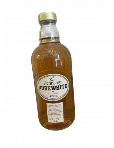 Hennessy Cognac Pure White 01