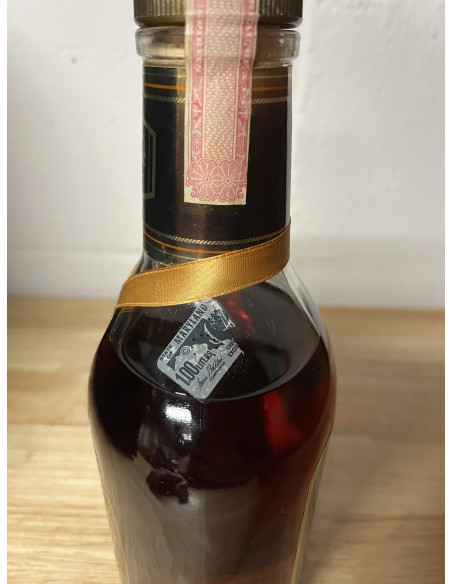 Old Grand Dad 114 Lot No.6 Kentucky Straight Bourbon Whiskey 09