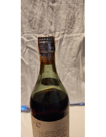 Hennessy Cognac 3 star 1950s 09