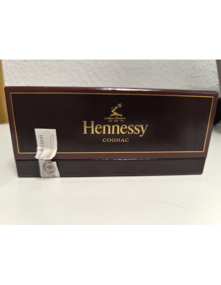 Hennessy Cognac 'The Rare Experience'  XO & Paradis Extra set 014