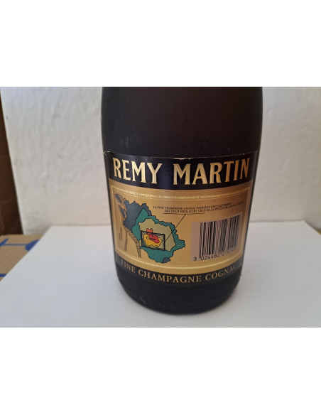 Remy Martin Cognac VSOP 012