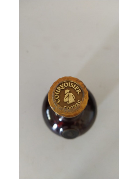 Courvoisier Cognac Napoleon 010