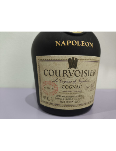 Courvoisier Cognac Napoleon 012