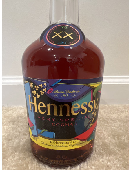 Hennessy Cognac V.S. Limited Edition Kaws XX 010