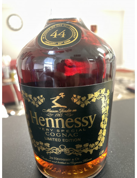 Hennessy Cognac Limited VS edition in Honor of the 44th president 010