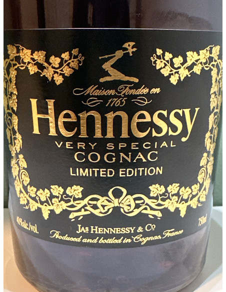 Hennessy Cognac Limited VS edition in Honor of the 44th president 010