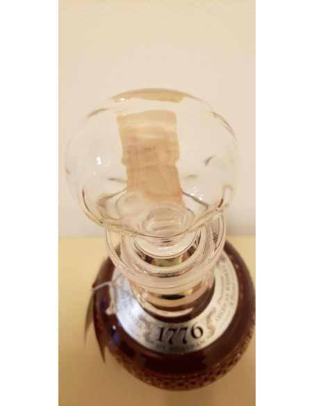 Seagram 1776 Whisky in Tiffany Decanter 010