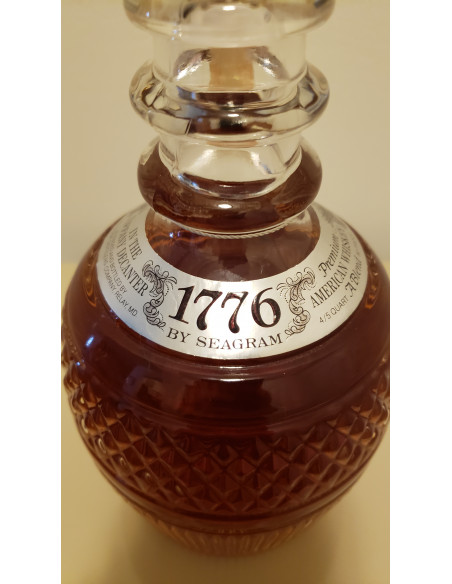 Seagram 1776 Whisky in Tiffany Decanter 011