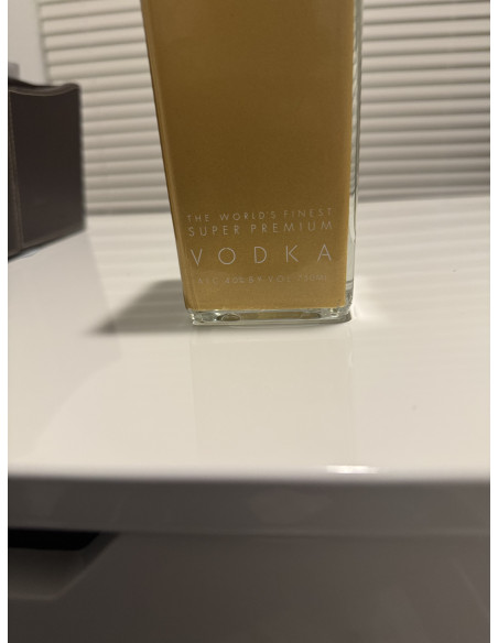 Super premium Vodka Trump 012