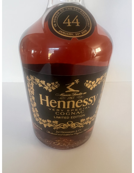 Hennessy Cognac Limited VS edition in Honor of the 44th president 011