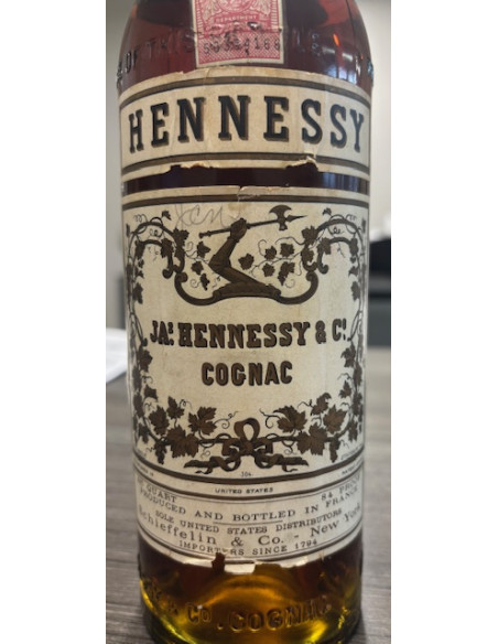 Hennessy Cognac 3 star 010