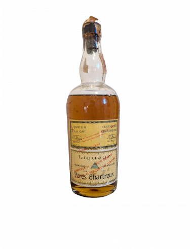 Peres Chartreux  Chartreuse Yellow Bottled 1930-1945 - Tarragona 01