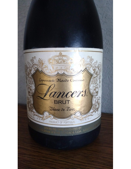 Lancers Blanc de Noir Sparkling Wine 010