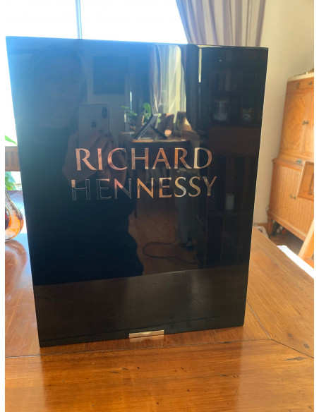 Hennessy Cognac Richard Hennessy 012