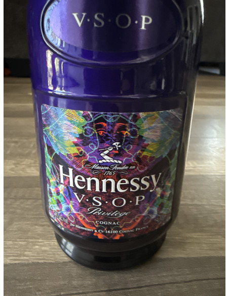 Hennessy Cognac VSOP Limited Edition Carnovsky 011