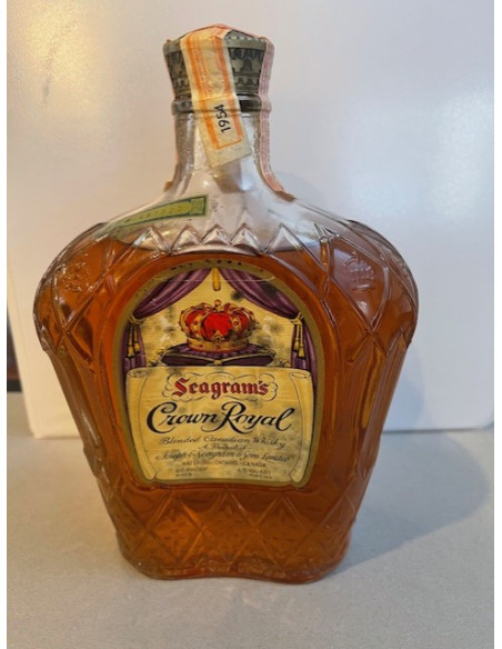 Seagram's Crown Royal 1954 Whisky 011