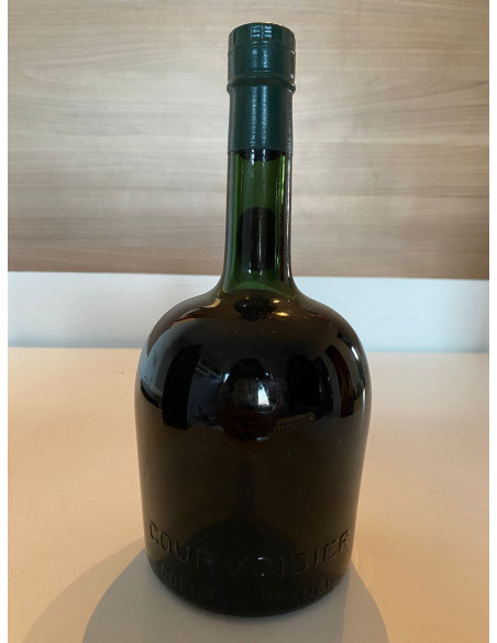 Courvoisier Cognac VSOP 09