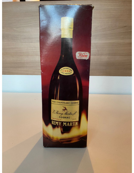 Remy Martin Cognac VSOP 013