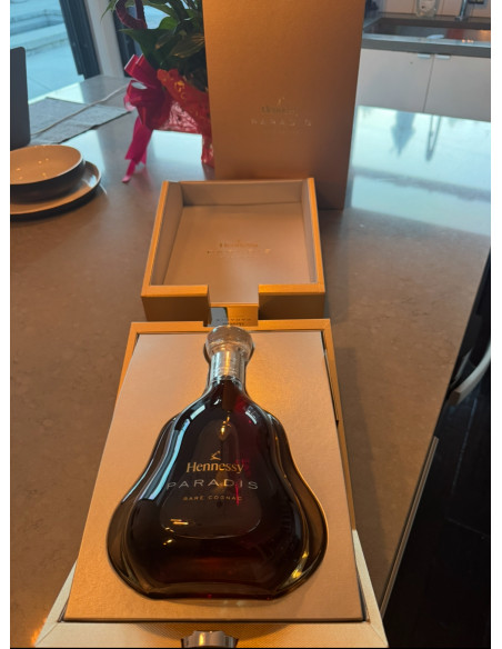 Hennessy Paradis Rare Cognac 012