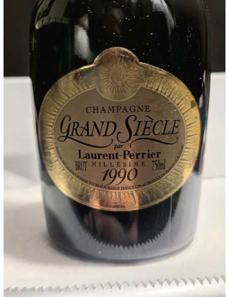 Laurent Perrier Grand Siècle Champagne Millésime 1990 Champagne 012