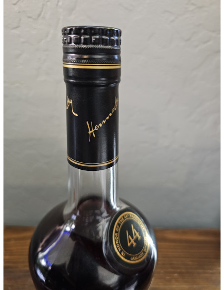 Hennessy Cognac Limited VS edition in Honor of the 44th president 010