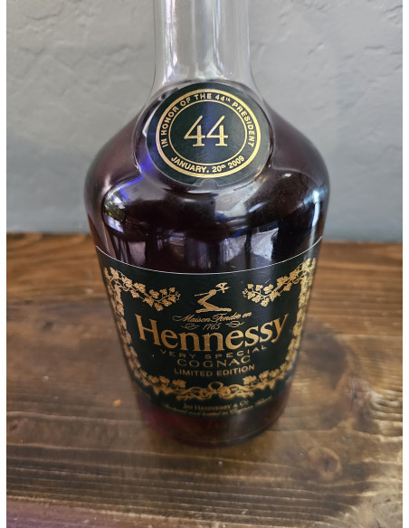 Hennessy Cognac Limited VS edition in Honor of the 44th president 013