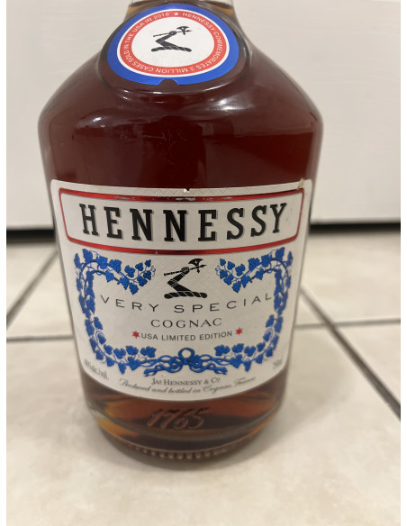 Hennessy Cognac Limited Edition VS USA 010