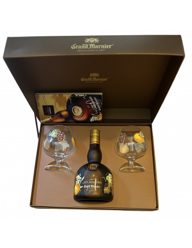 Grand Marnier Cent Cinquantenaire Set with 2 Glasses 01