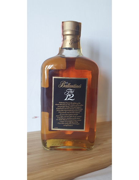 Ballantine's 12 Year Old Very Old Whisky 09