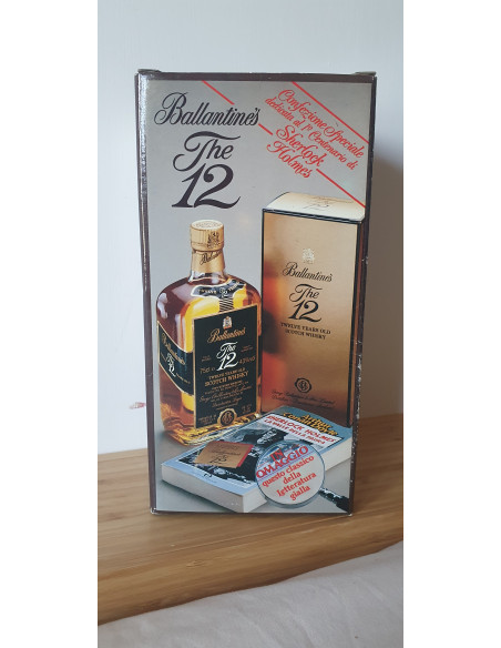 Ballantine's 12 Year Old Very Old Whisky 014