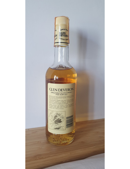 Glen Deveron Mac Duff Distillery 5 Years Old Whisky 08