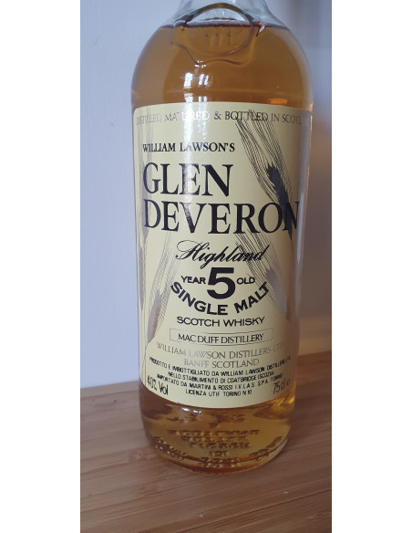 Glen Deveron Mac Duff Distillery 5 Years Old Whisky 011