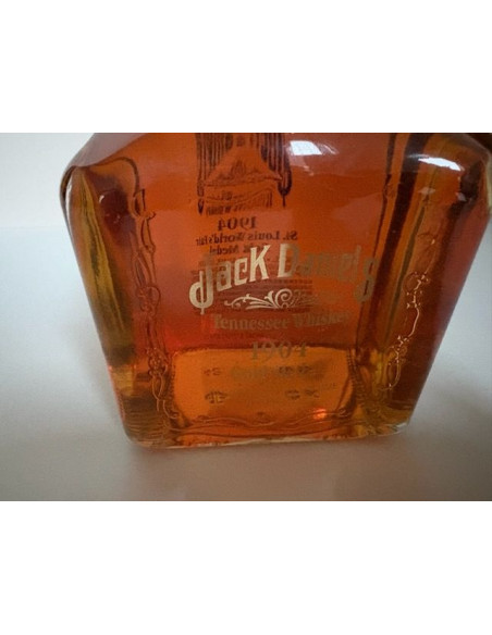 Jack Daniels 1904 Gold Medal Whisky 011