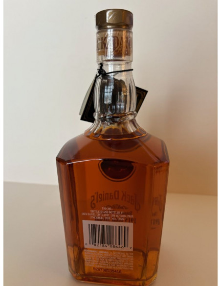 Jack Daniels 1915 Gold Medal Whisky 08