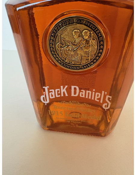 Jack Daniels 1915 Gold Medal Whisky 011